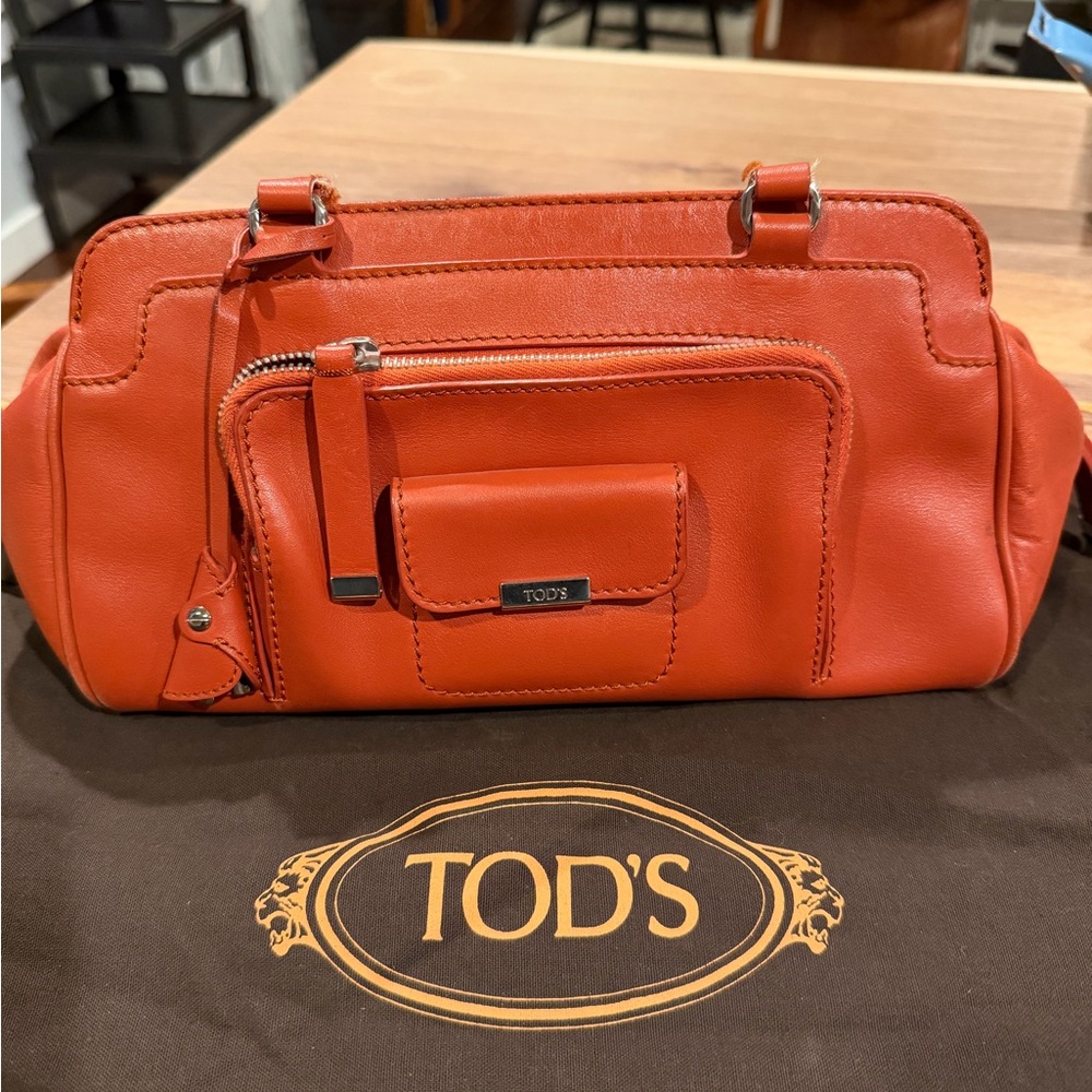 Tod's Leather Handbag in orange